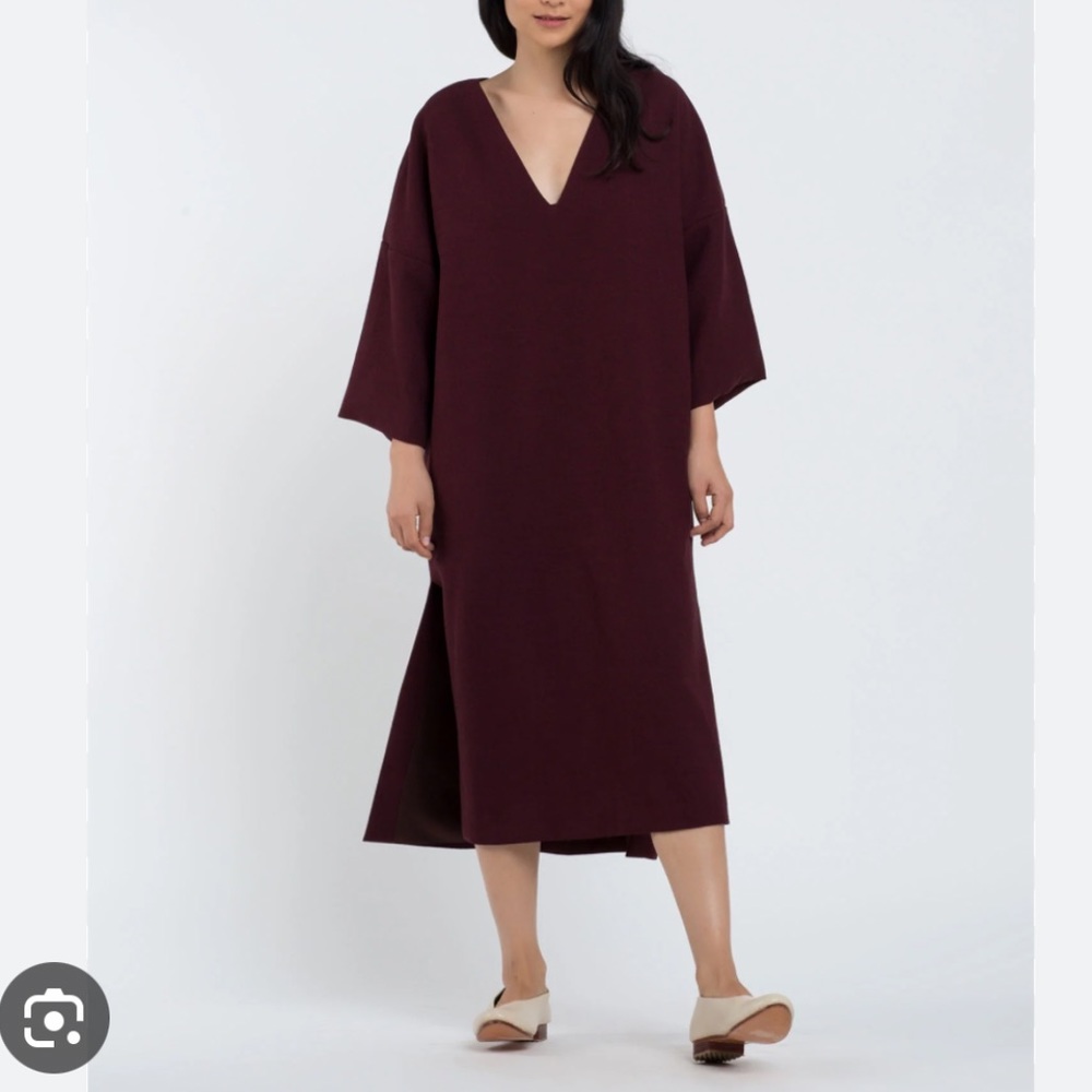 Kaarem Mangrove Dropped Shoulder V-Neck Dress Oversized Burgundy Wine L